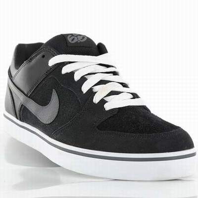 petite chaussure nike petite chaussure nike